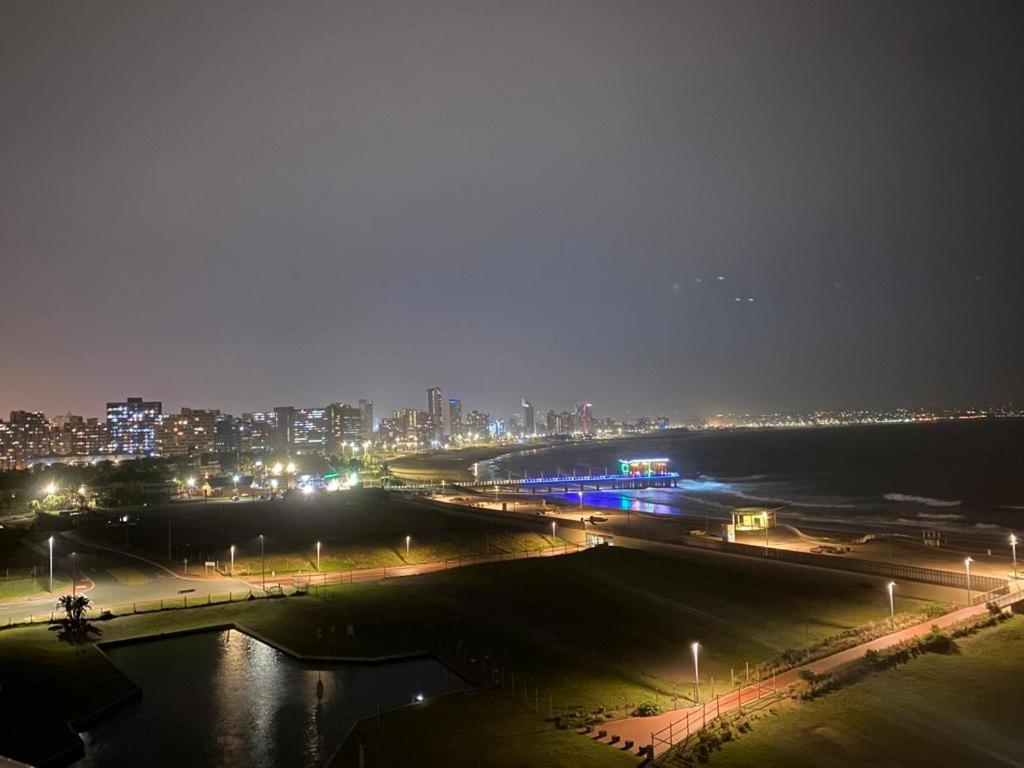 The Waves, 806 Quayside Point Waterfront